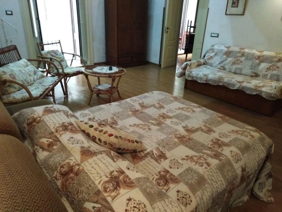 Appartamento Formidable a Piazza Duomo Cefalù Italia