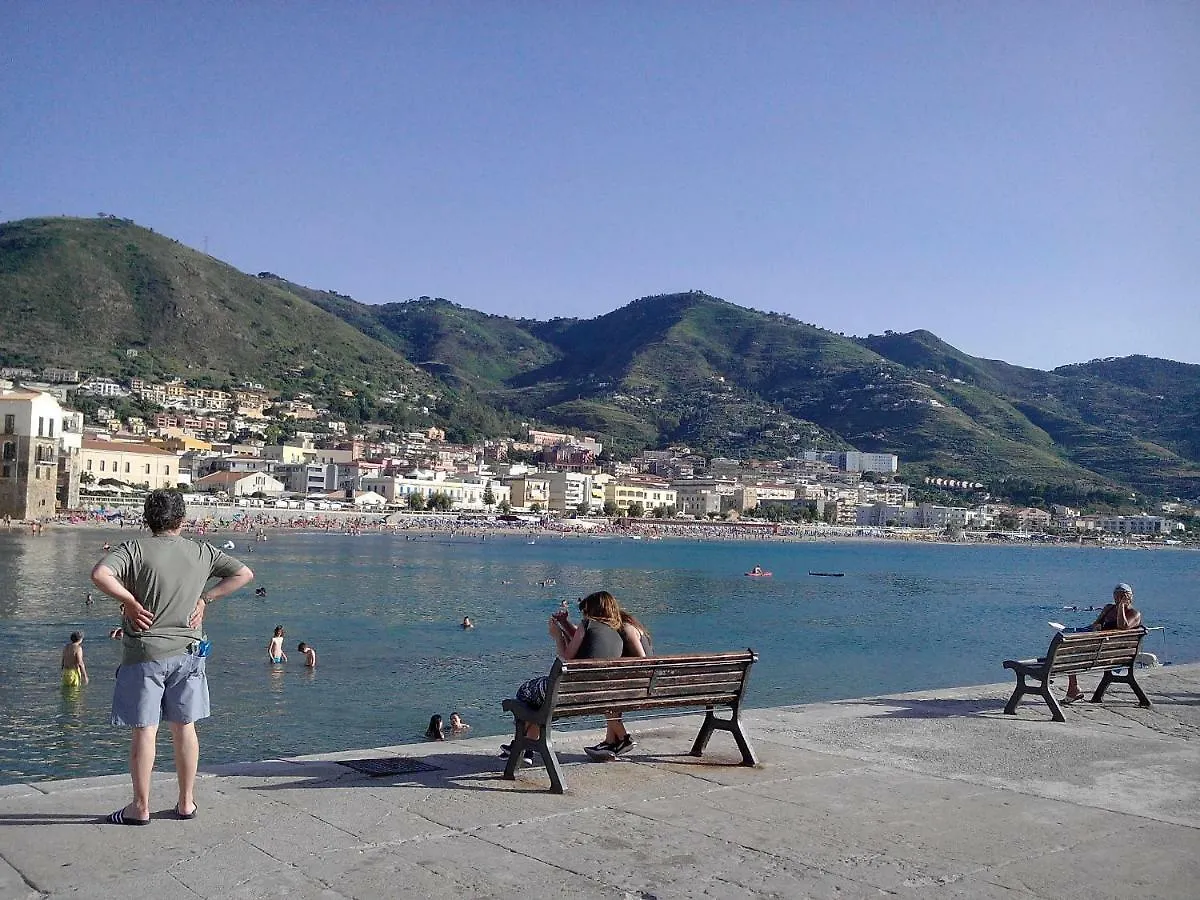 Appartamento Formidabile A Piazza Duomo Cefalù Appartement